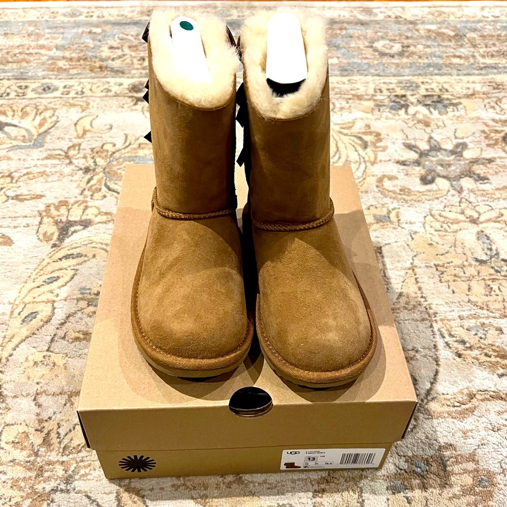 Girls Ugg Bailey Bow Boots
